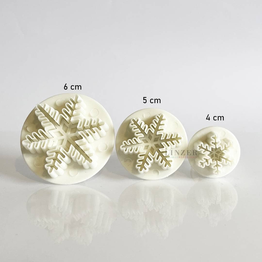 3 Cortadores de Copos de Nieve con expulsor - Linzer insumos reposteria