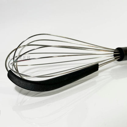 Batidor manual con raspador de silicona - Linzer insumos reposteria