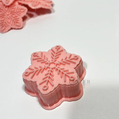 Set 10 piezas: 1 Cortador + 9 sellos copos de nieve navideños - Linzer insumos reposteria